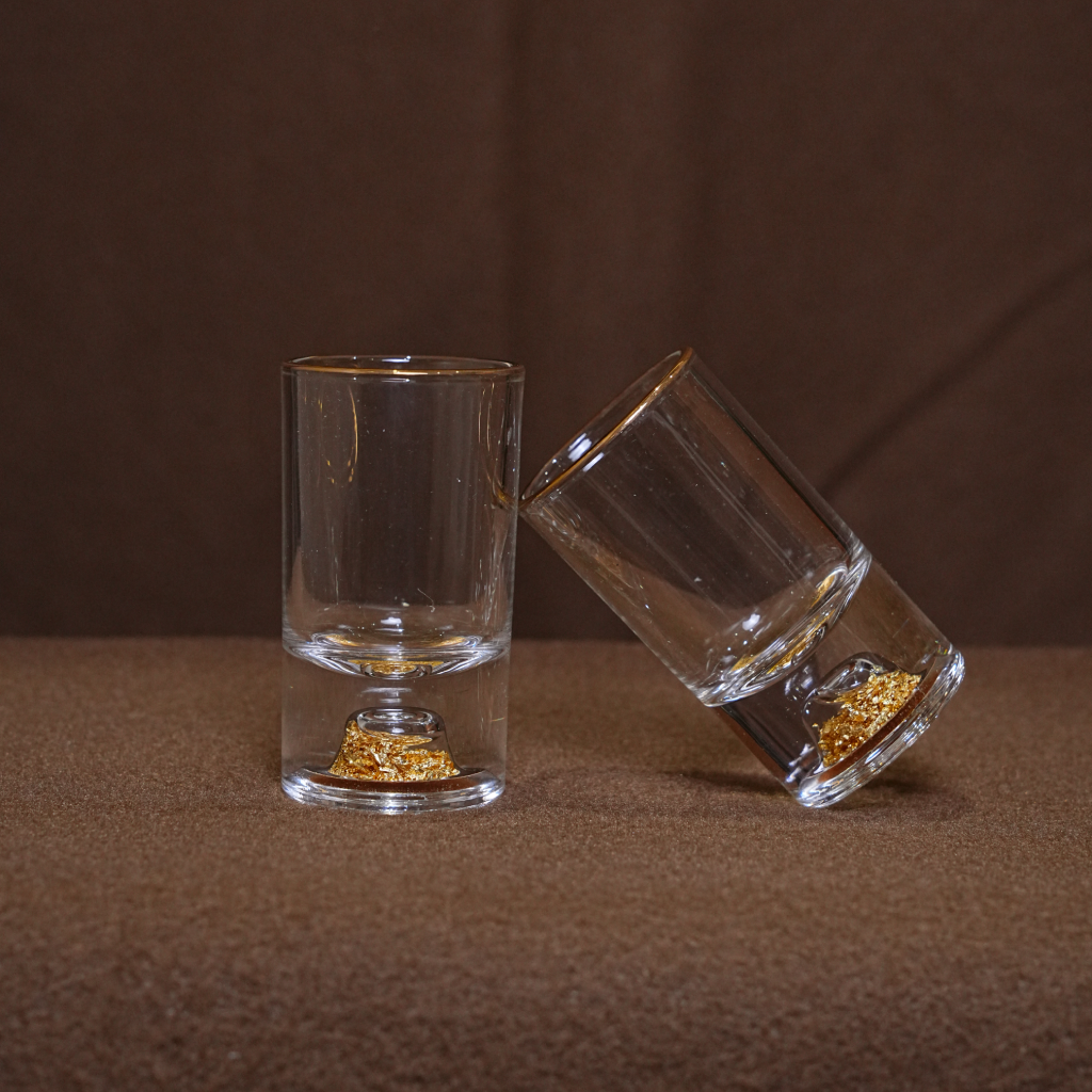 6 Piece Premium Glass Set with Gold Base Accent – Elegant Drinking Glasses Set