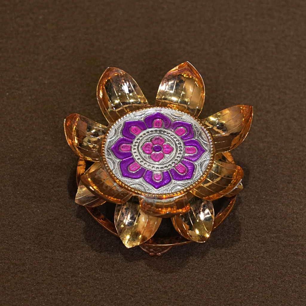 Silver Lotus Diya with Decorative Floral Design – Elegant Pooja Lamp (1.5 Inch)