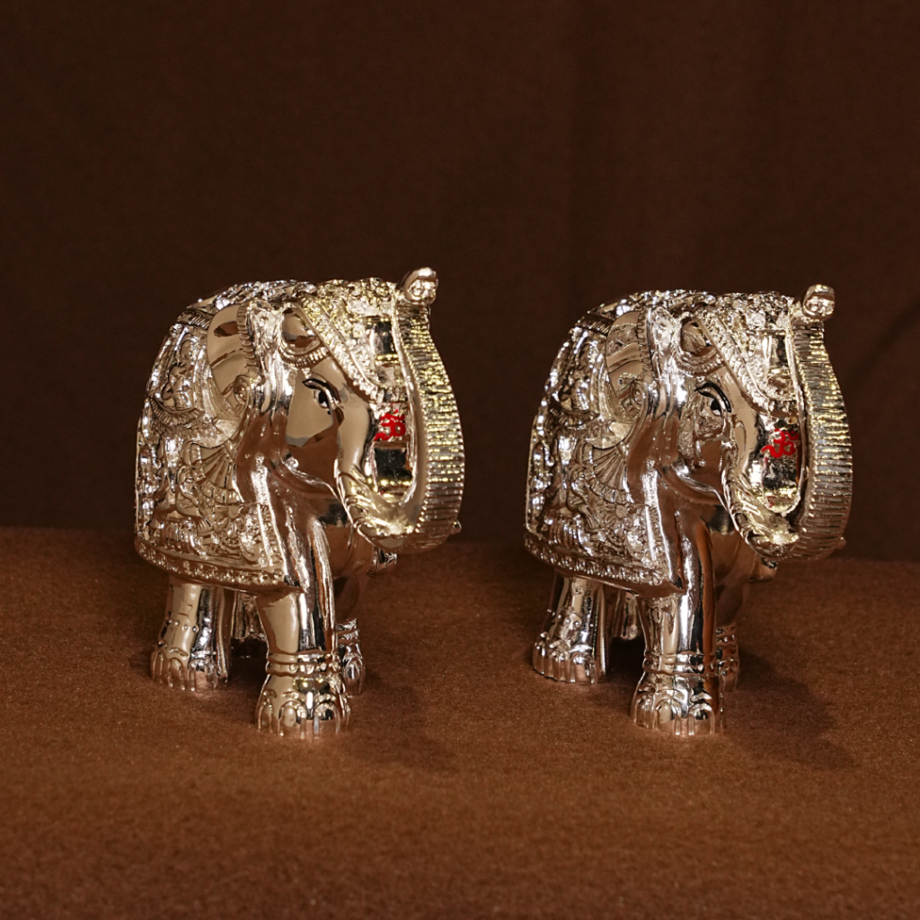 Silver Elephant Idol – Decorative Statue (4 Inch)