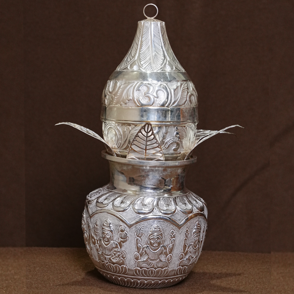 Pure Silver Kalash with Coconut & Leaf Design (384g)